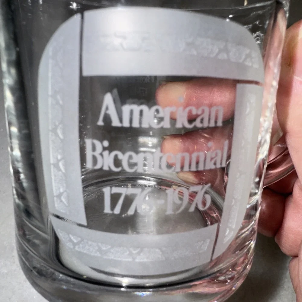 VINTAGE GARRICK, GLASS MADE IN FRANCE American Bicentennial 1776-1976‎ Mug OLA51